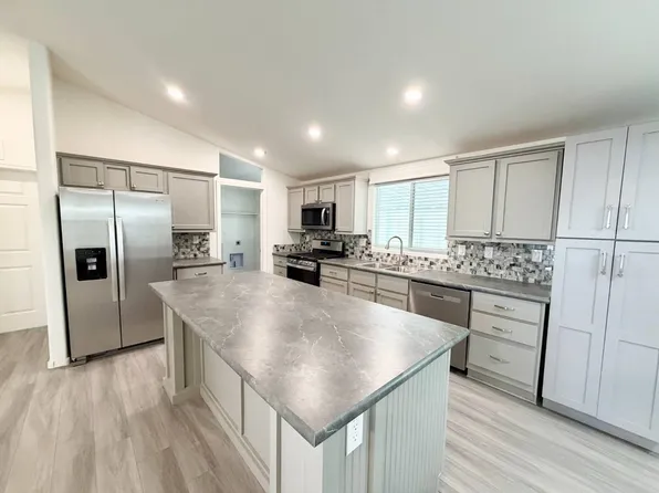 2121 S Pantano Rd Unit 360, Tucson, AZ 85710