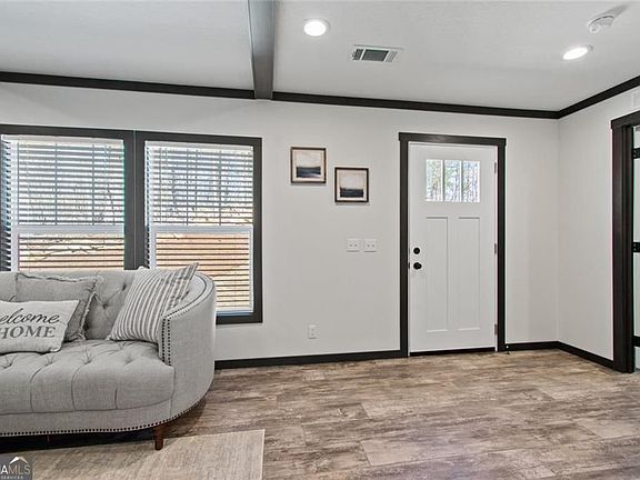 5th image of 1210 Rockhouse Rd