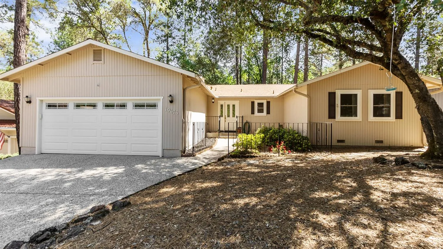 19676 Chaparral Cir photo 1