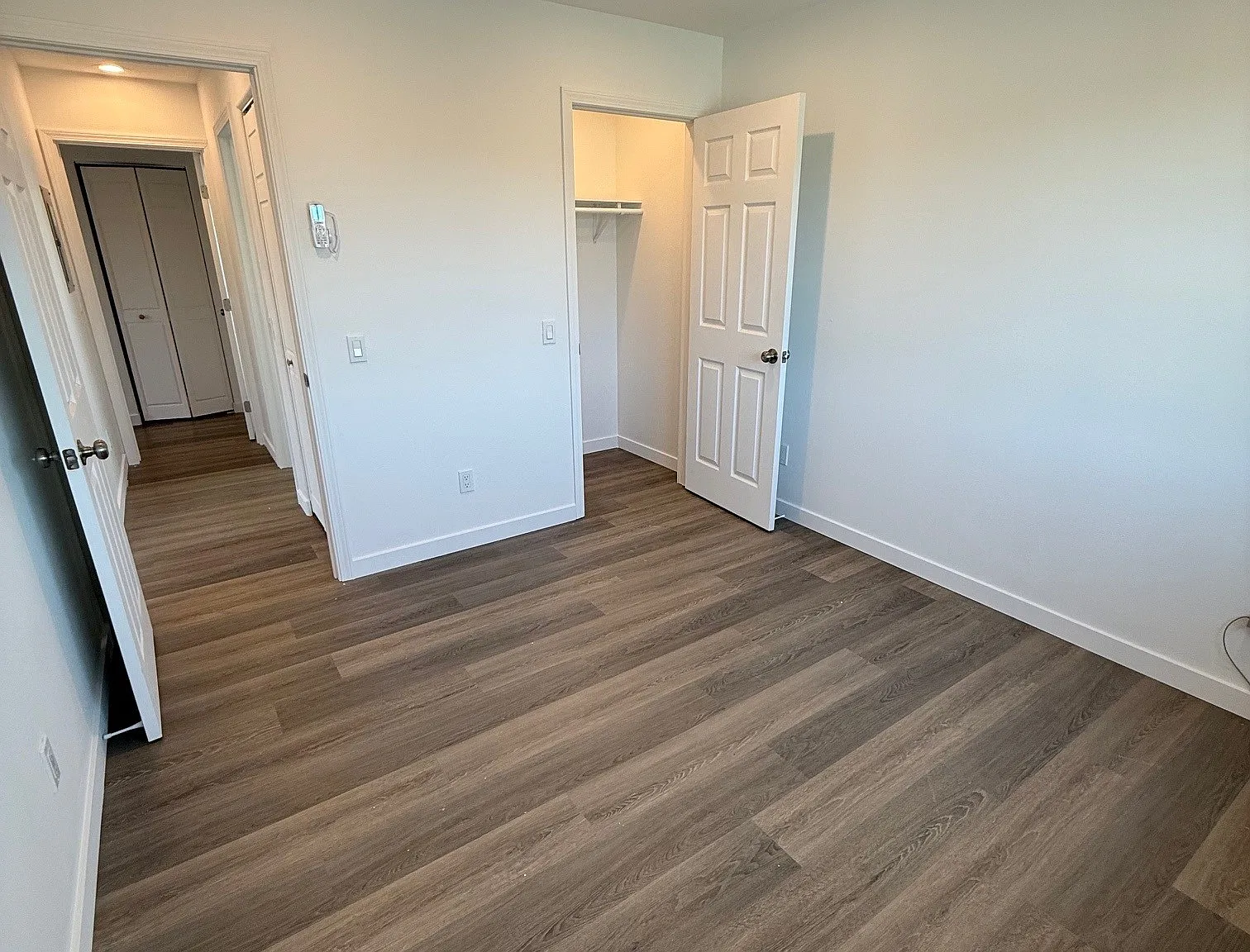 2 bed, 750 sqft, $2,500 — Photo 4