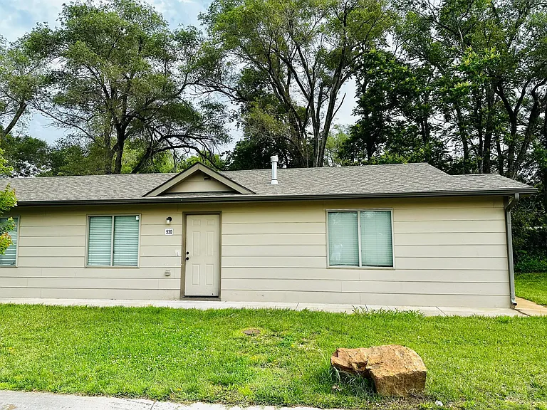 530 W Meadow Creek Cir #530 — Photo 8