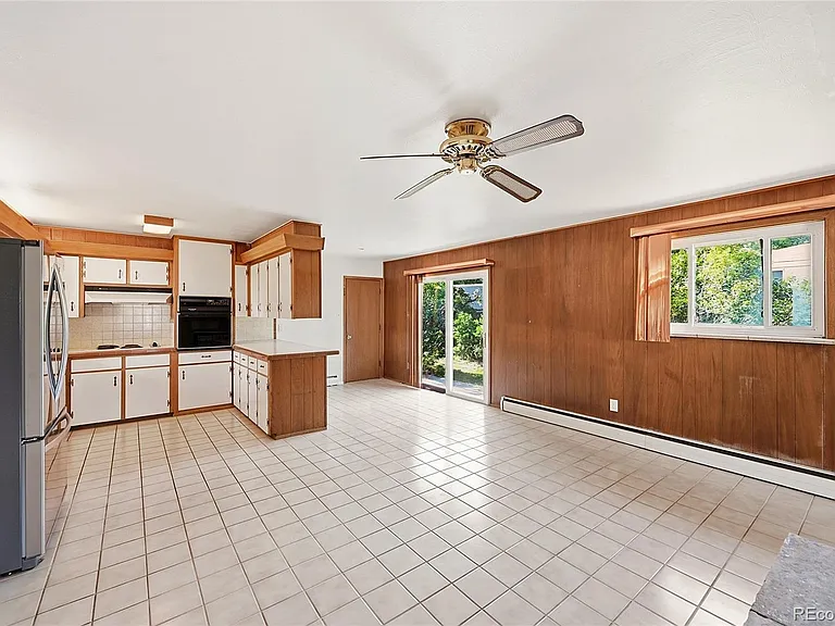3290 Ward Rd — Photo 1
