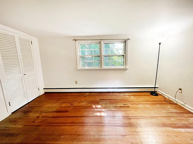 51 Elfman Dr — Photo 27