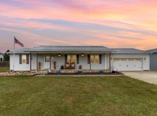 10733 Chestnut Rd, Hillsboro, OH 45133