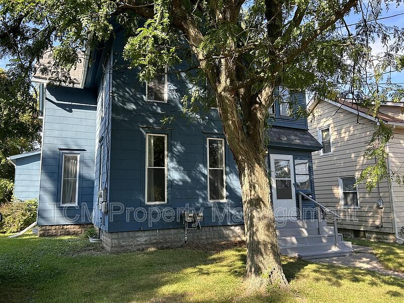 1st image of 1308 E North St #1