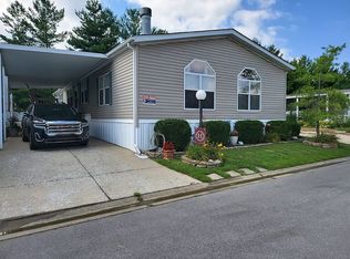 322 White Pine Blvd, New Albany, IN