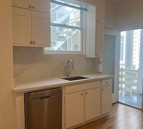 4th image of 3315 Octavia St APT 1