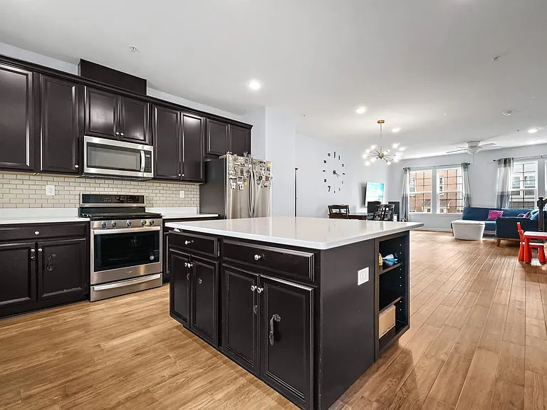 106 Truman Dr — Photo 13
