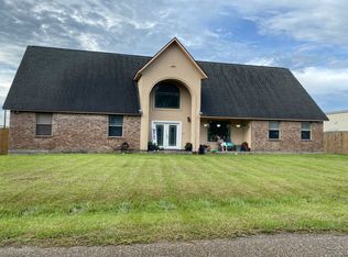 7861 Denham Dr, Denham Springs, LA 70726