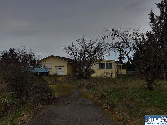 3rd image of 250 W Deytona St