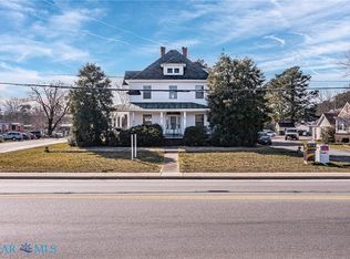 89 N Main St, Kilmarnock, VA 22482