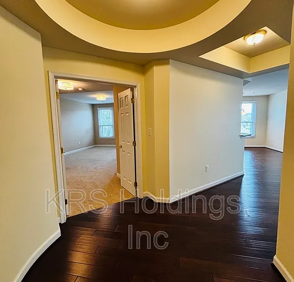 4940 Old Main St #304 — Photo 4
