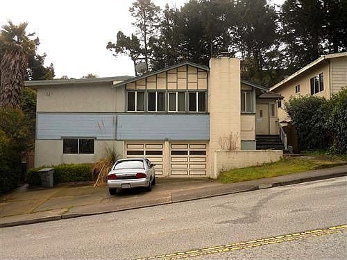 1st image of 2461 Valleywood Dr