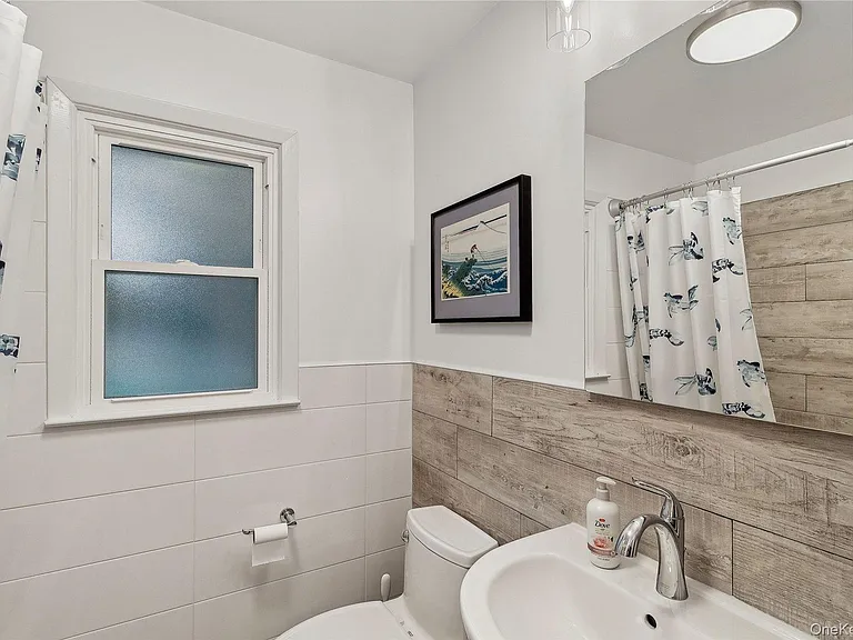 990 Three Waters Ln — Photo 18