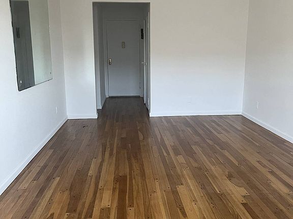 4th image of 70 N Grove St APT 3P