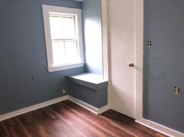 45 King St #2