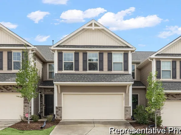 116 Crusaders Dr #285, Morrisville, NC 27560