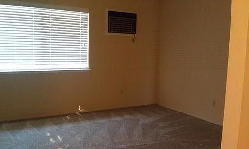 4th image of 2509 Sierra Blvd
