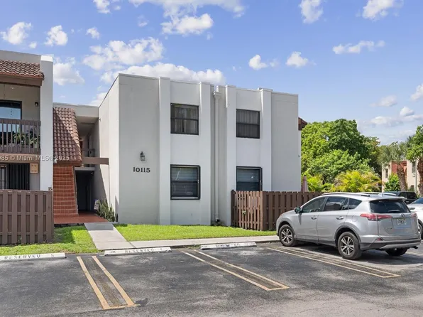 10115 NW 9th Street Cir #6-107, Miami, FL 33172