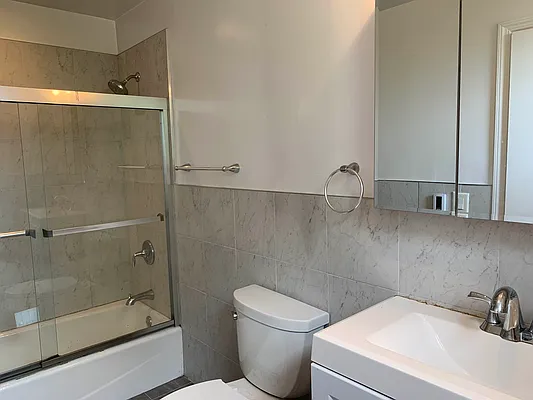 Rented by Compass | media 30