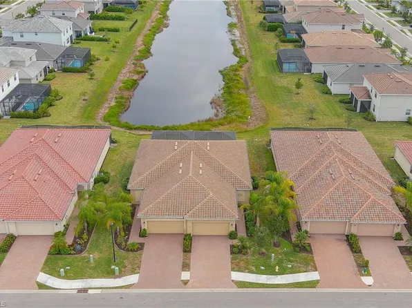 2652 Vine AVE, NAPLES, FL 34120