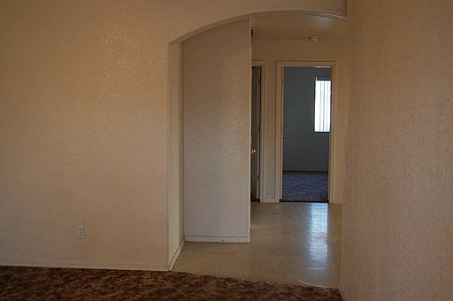 4th image of 3057 Caliente Dr Unit 102