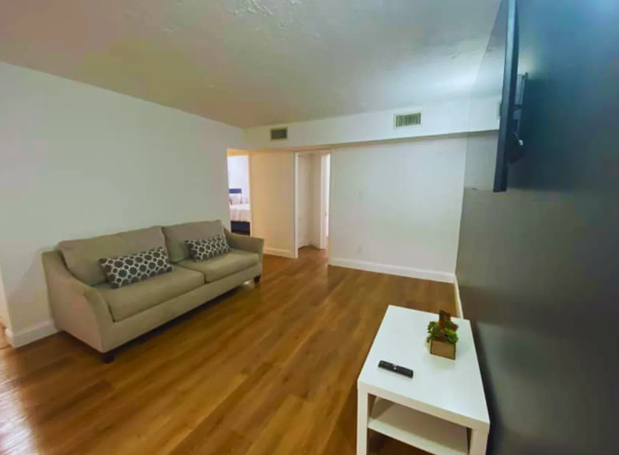 2 bed, $1,500 — Photo 3