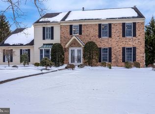 3 Ellsworth Dr, West Windsor, NJ 08550