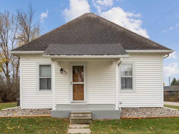 107 Voorhies St, Colo, IA 50056