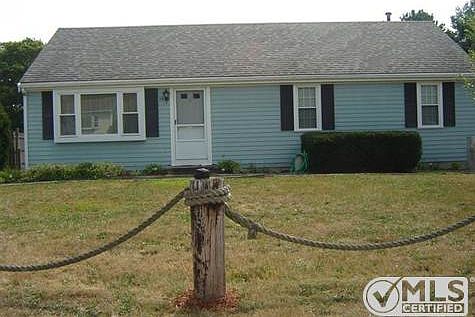2nd image of 14 Judy Ann Dr