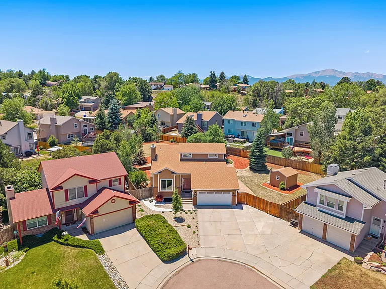 3425 Hideaway Pl — Photo 38