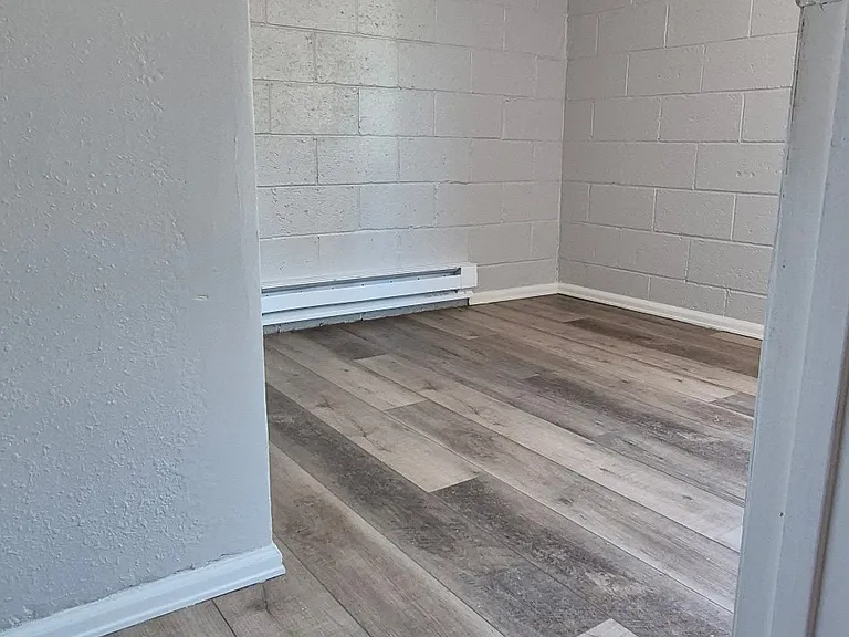 1111 W Colorado Ave — Photo 19