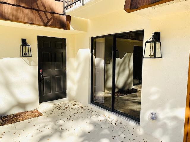 1st image of 1470 Park Shore Cir