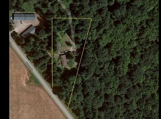 3235 Tyee Ln, Camano Island, WA 98282