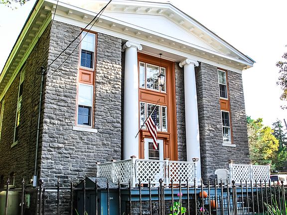 2nd image of 111 Boone St