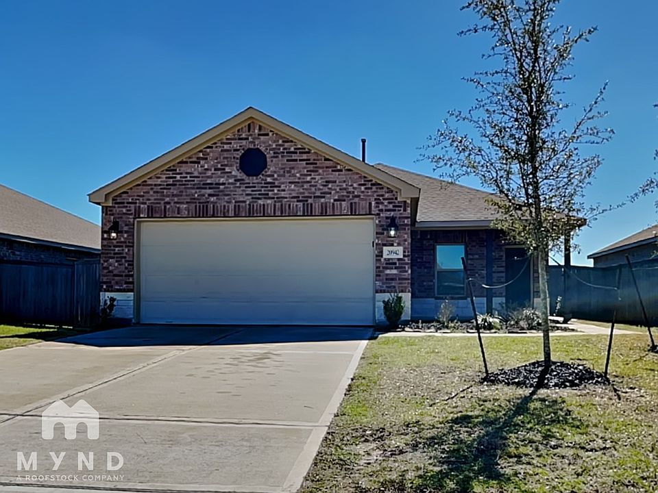 1st image of 20942 Canary Wood Ln