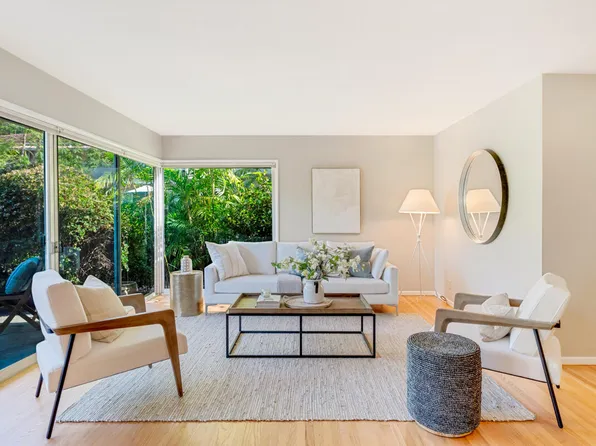 2030 State St APT 22, Santa Barbara, CA 93105