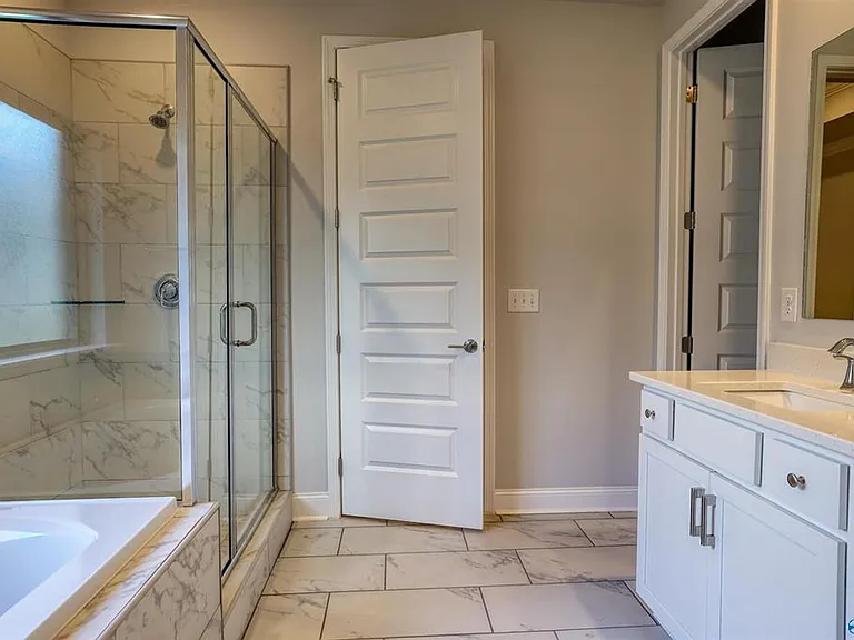 170 Clift Creek Dr — Photo 7
