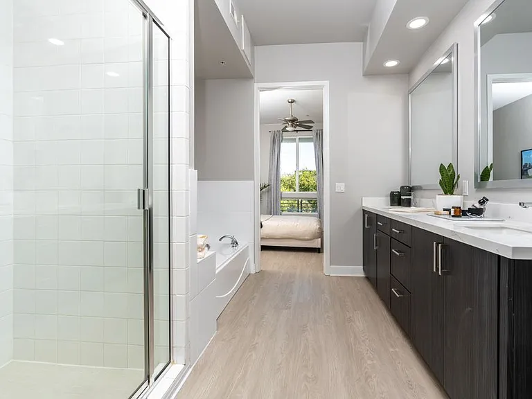 Paladia Luxury Apartments — Photo 62