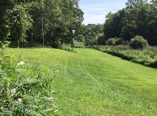 20 Butterfield Rd, Newtown, CT 06470