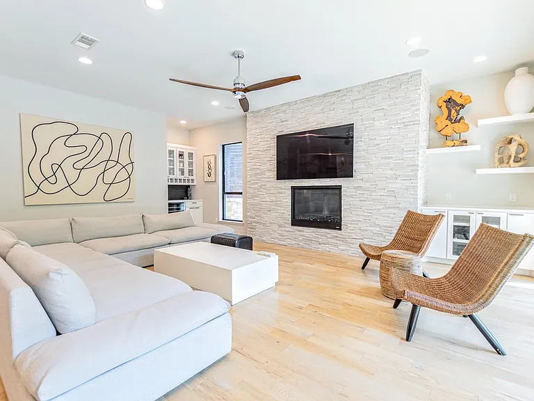 655 Kessler Reserve Ct — Photo 13