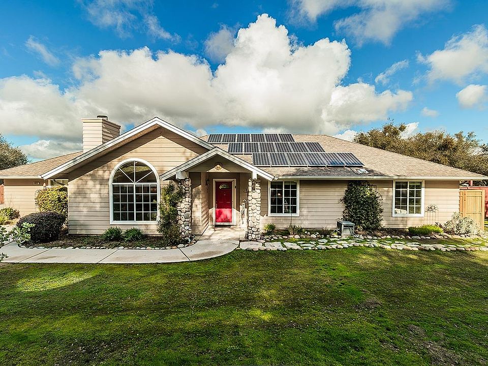 1st image of 46631 Longview Ln W