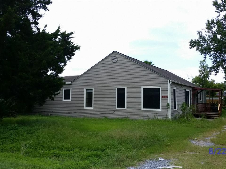 1st image of 760 Avenue A