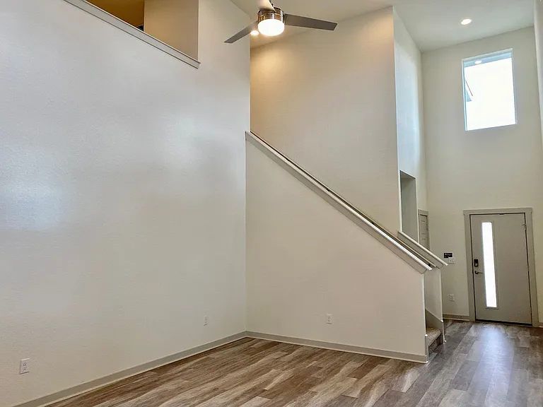 10210 Criswell Rd — Photo 7