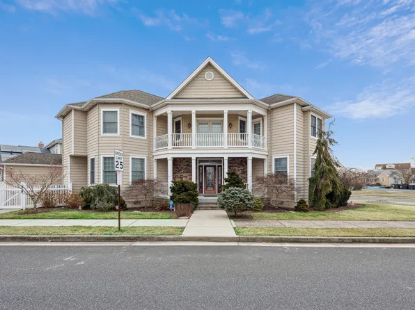 7515 Fremont Ave, Margate, NJ 08402