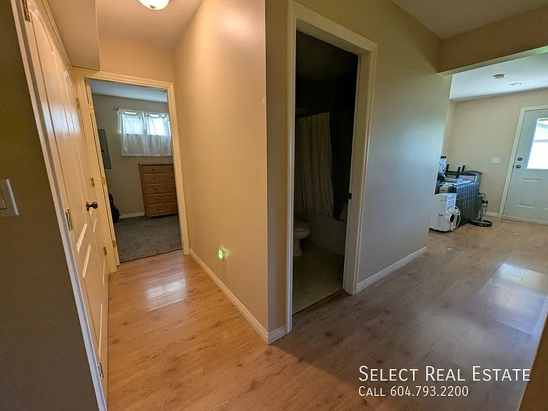 36220 Shadbolt Ave — Photo 33
