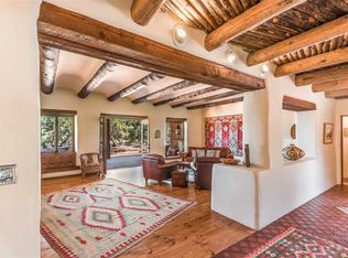 22 General Sage Dr, Santa Fe, NM 87505