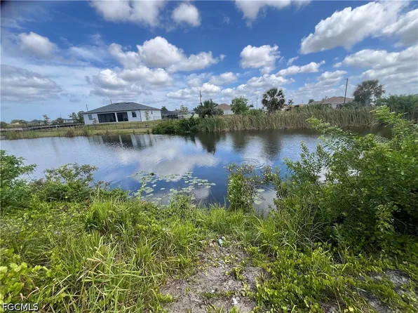 2515 NW 1st St, Cape Coral, FL 33993