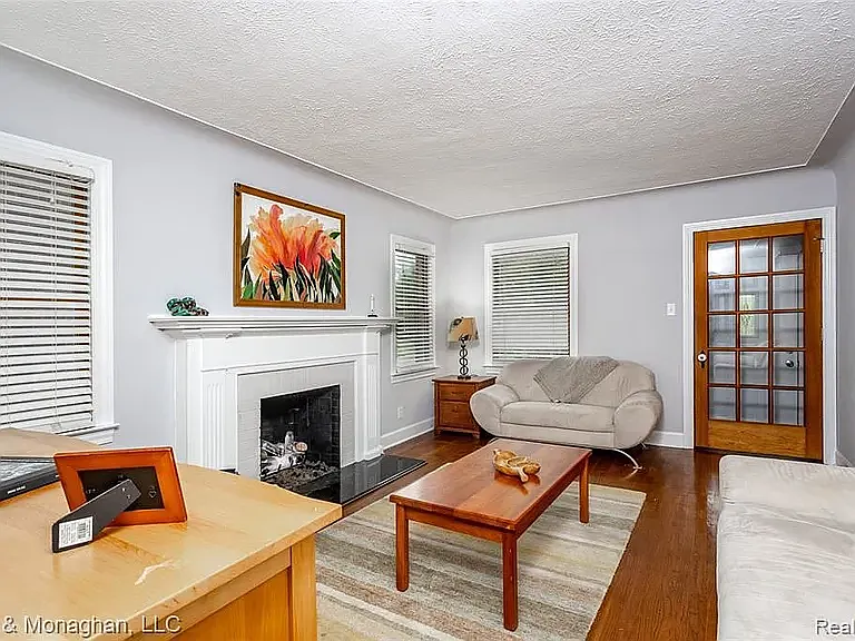 1308 Hampton Rd — Photo 14