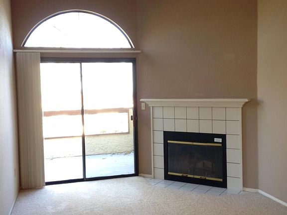 3rd image of 2285 Oak Hills Cir APT 250